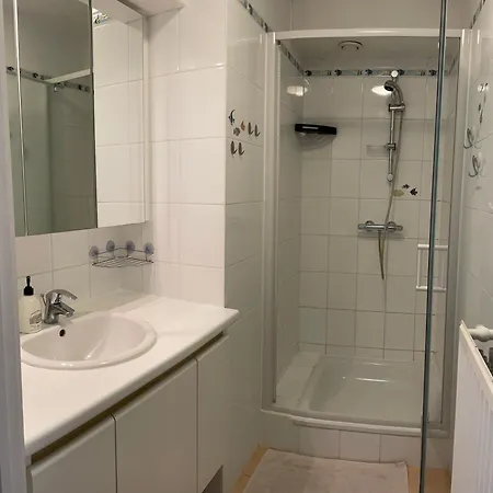 Apartament Appt Pablo Met Prive-garage, Vlakbij Zee, In Koksijde-bad *