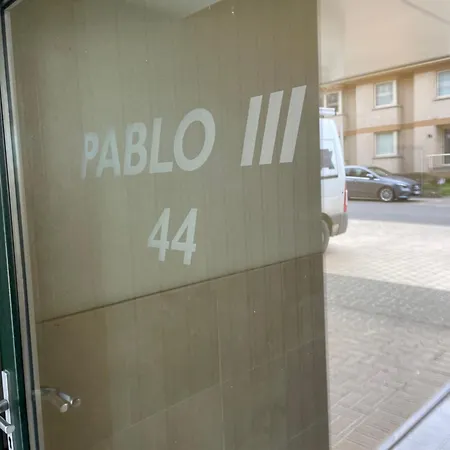 Appt Pablo Met Prive-garage, Vlakbij Zee, In Koksijde-bad Apartament